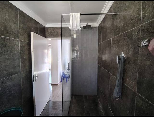 2 BEDROOM PROPERTY TO RENT IN SUNDOWNER